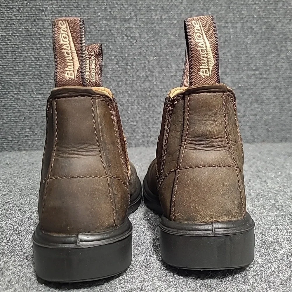 Blundstone Kids Brown Chelsea Boots with Dark Brown Elastic
